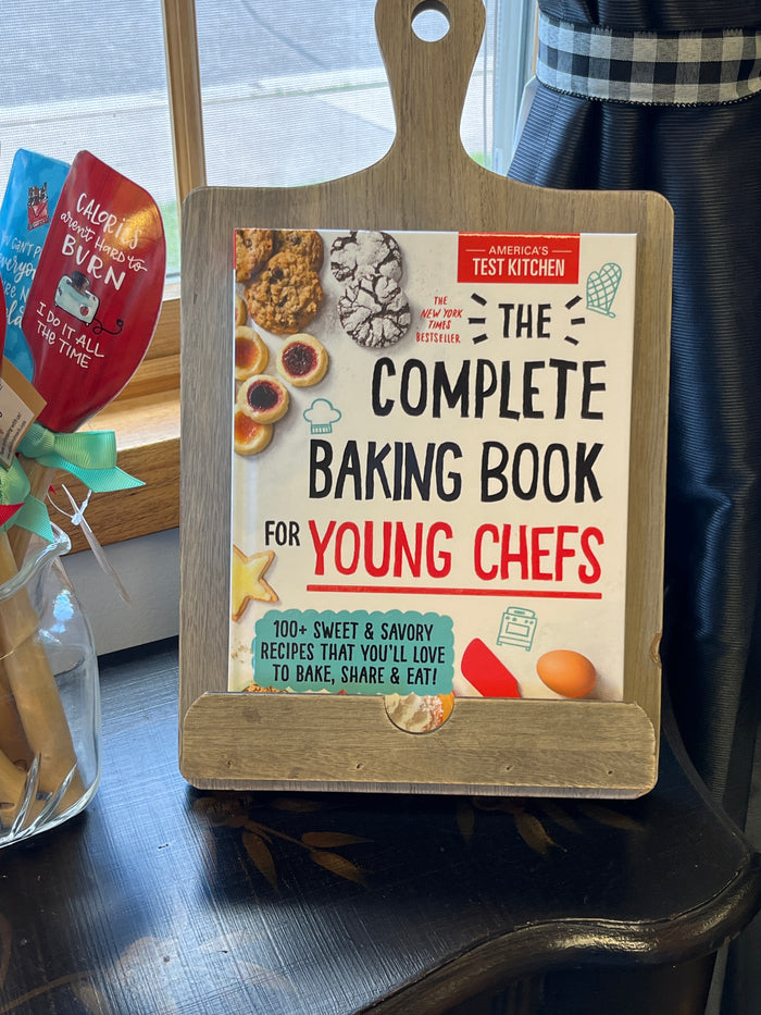 Cookbook - The Complete Baking Book for Young Chefs